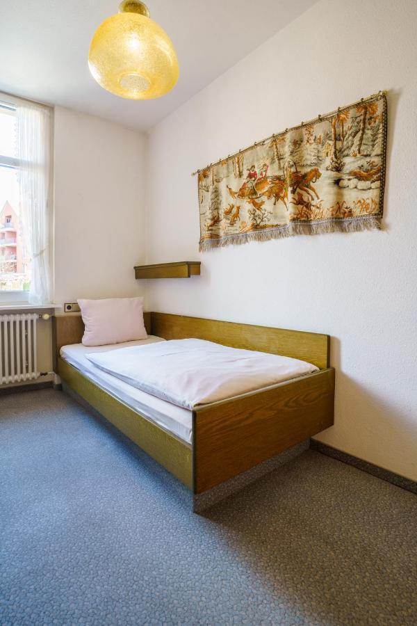 Hotel Sonne ゴットマーディンゲン エクステリア 写真